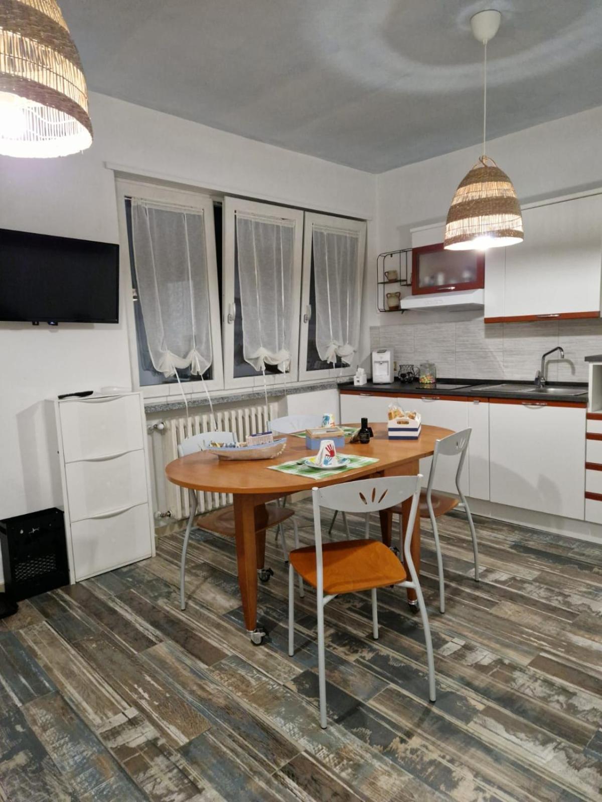 Casa Marx Bed & Breakfast Sedriano Bagian luar foto
